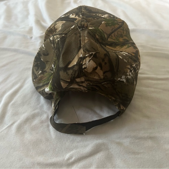Camo baseball cap - Picture 3 of 3